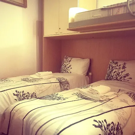 Vintage Apartment-3