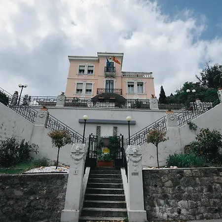 Villa Lussana-2