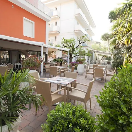 Hotel Edelweiss-2
