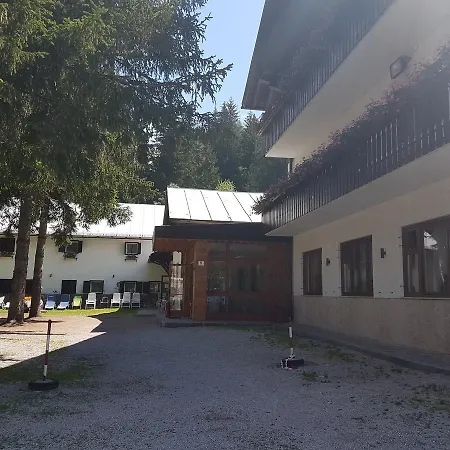 Casa Alpina Dobbiaco-2