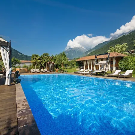 Ruster Resort-3