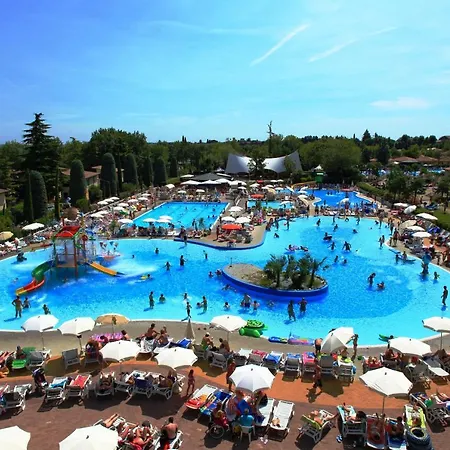 Happy Camp Mobile Homes In Camping Bella Italia-3