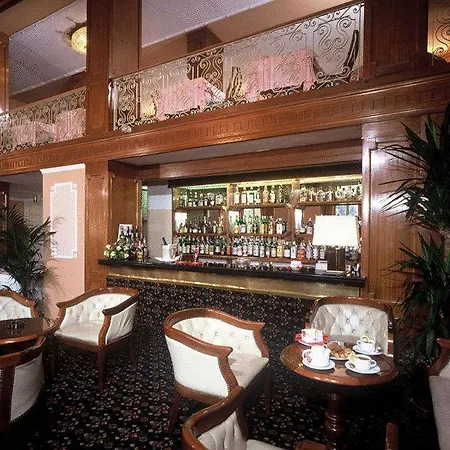 Hotel Regina Olga-3