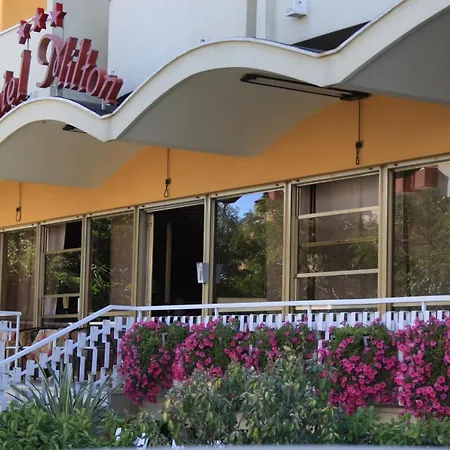 Hotel Milton-3