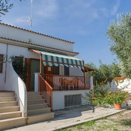 B&B Lido Dei Pini-2