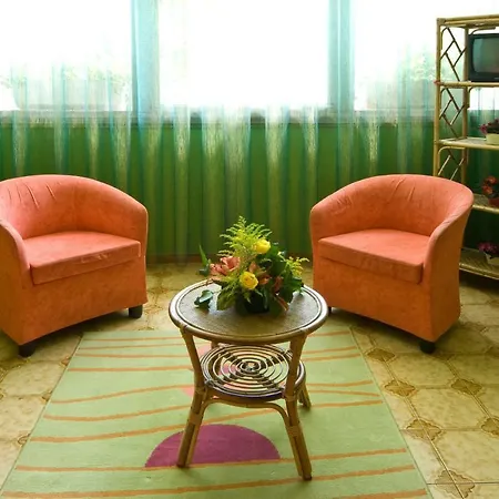 Hotel Majestic-3