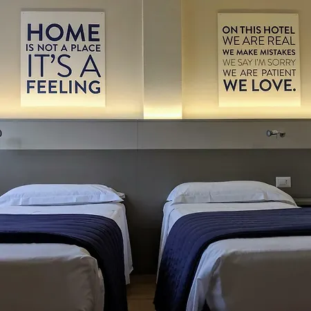 Hotel Martini-2
