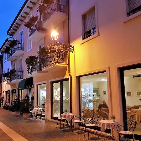 Albergo Fiorita-3