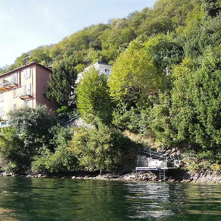 Charming House With Private Dock On Lake Como-3