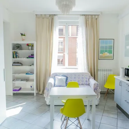 Central Cosy Apartment-2