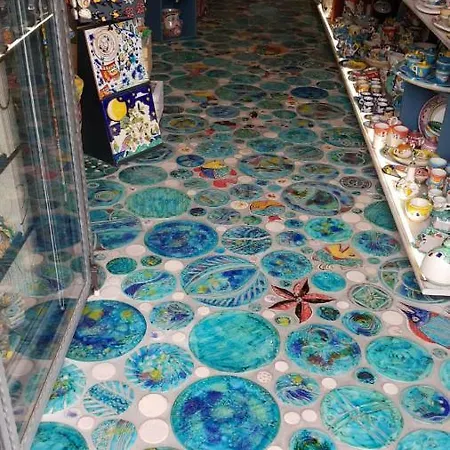 Rossella Apartment Boutique Vietri-2