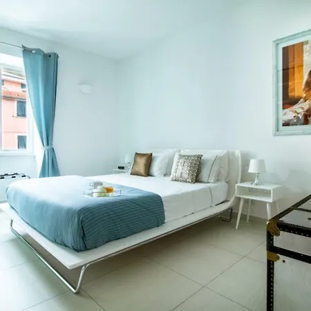 Casa Giulia - Apartment Beachfront With 2 Bedrooms, Air Conditioning And Private Parking, Just 30 Meters From The Beach-2