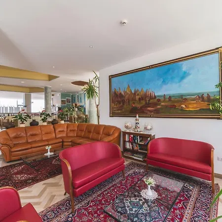 Hotel Astoria-2