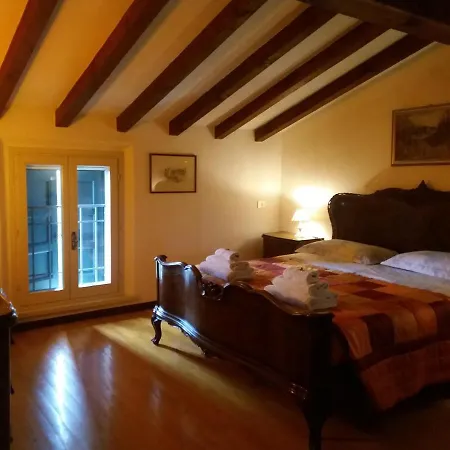 B&B Smile-3