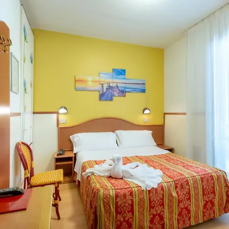 Hotel Harry'S-2