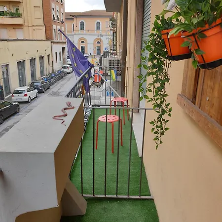 Pisa Train Station Hostel-2