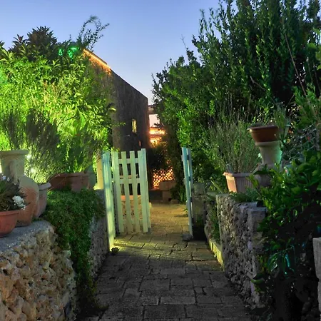 Residence Villa Grotta Monaca-2