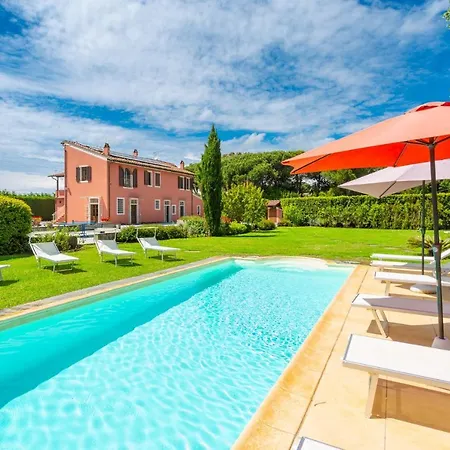 Villa Rossa Large Private Pool Wifi-2