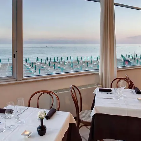 Hotel Prestige Fano-3