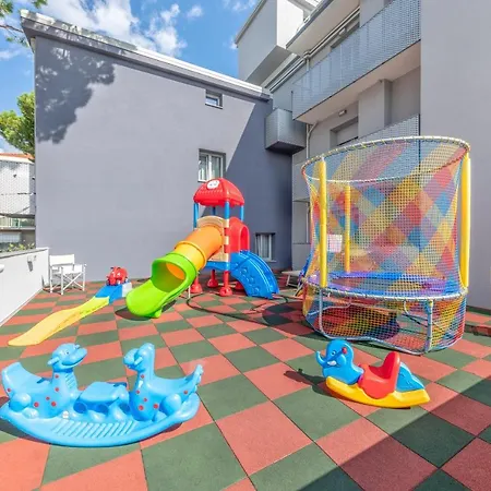 Residence Filmare-3