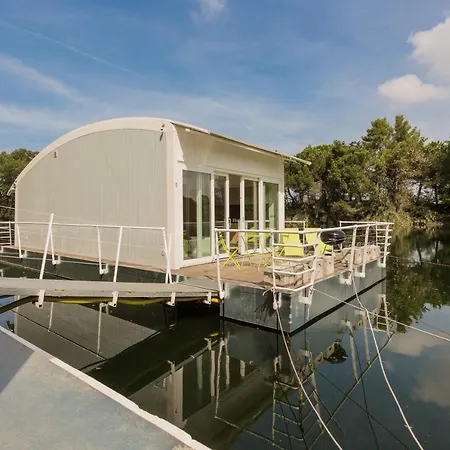 Floating House Embe Experience-2