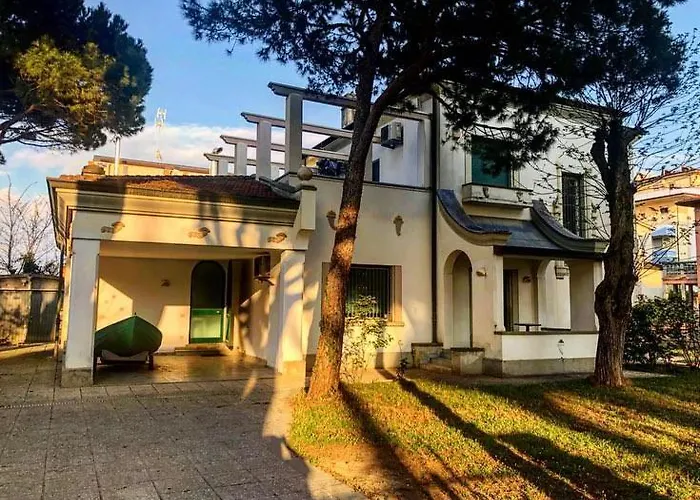 Villa Alda Suites & Rooms
