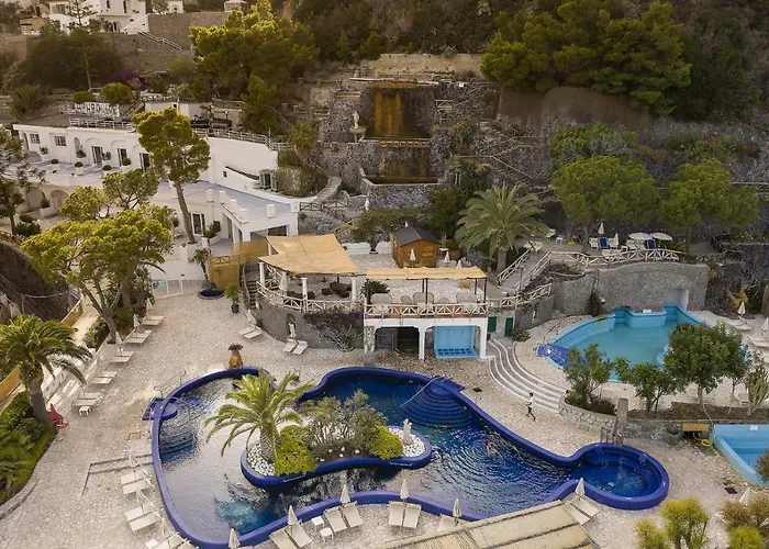 La Villa Resort & Spa