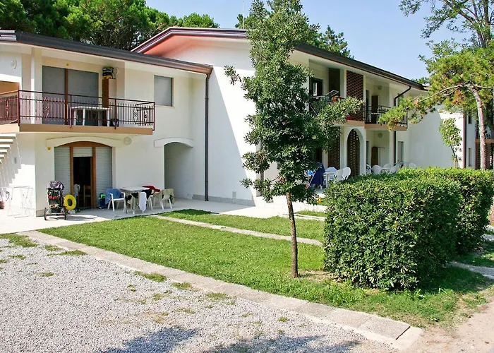 Apartment Villaggio Delfino-2 By Interhome