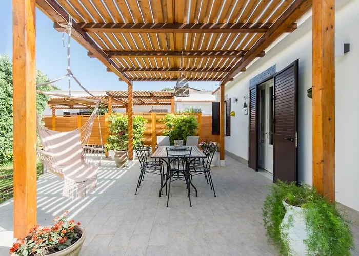 Villa Cinzia-150 Mt From The Beach