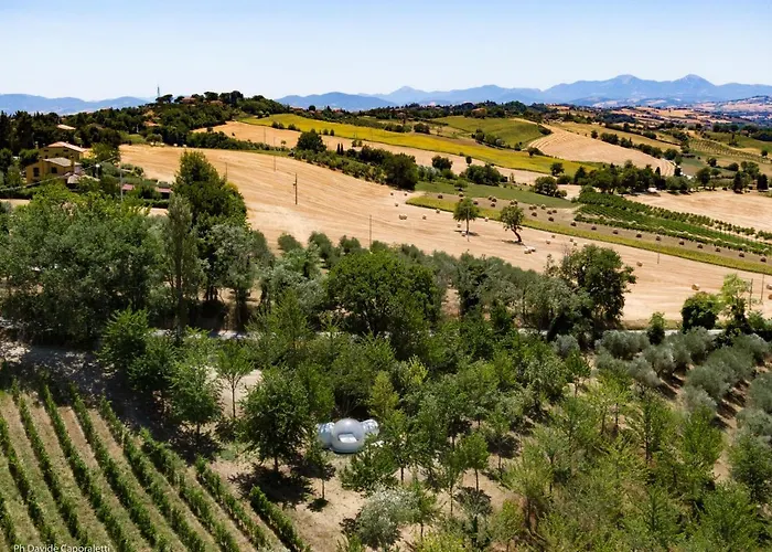 La Bolla del Borgo. Le Marche tra le stelle.