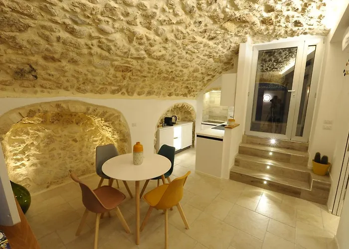 Pietrabianca Santa Maria Apartments