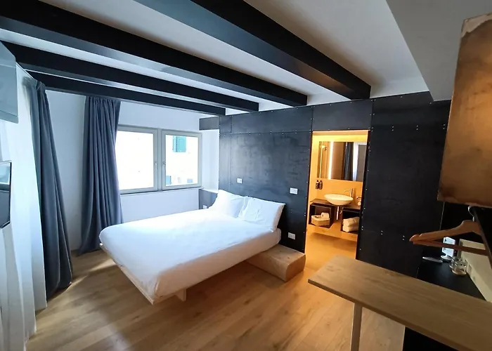 Le Meridiane City Rooms In