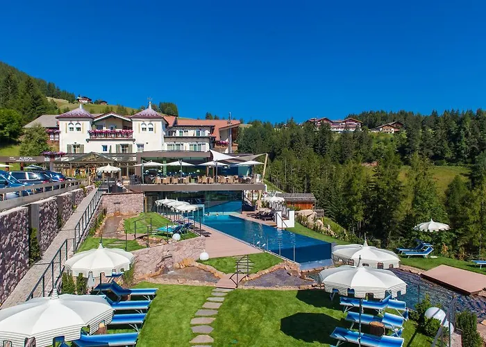 Albion Mountain Spa Resort Dolomites