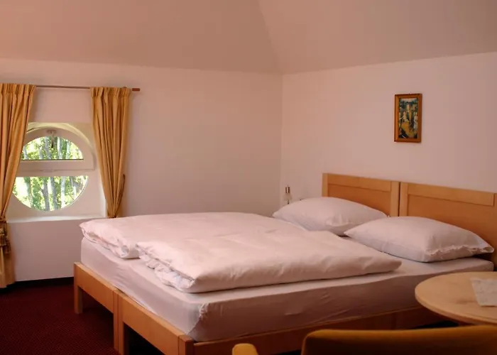 Hotel Dolomiten