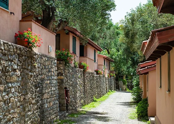 Lido Paradiso Resort