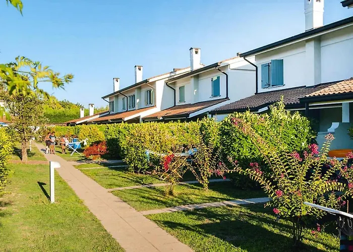 Terraced House Bibione Near Sandy Beach