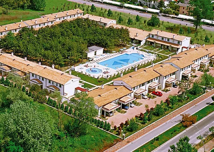 Terraced House Bibione Near Sandy Beach