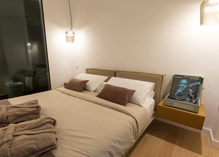 Db Home Experience