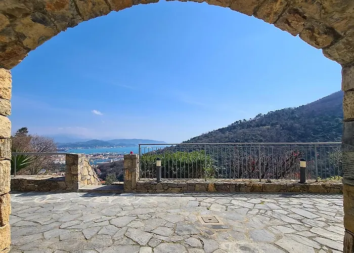 Affittacamere La Pietra 1 e La Pietra 2