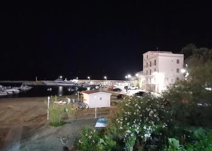 Sea House B&B