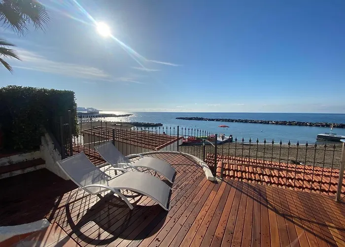 RITA SEA FRONT VIEW SANREMO - Parcheggio Gratuito In
