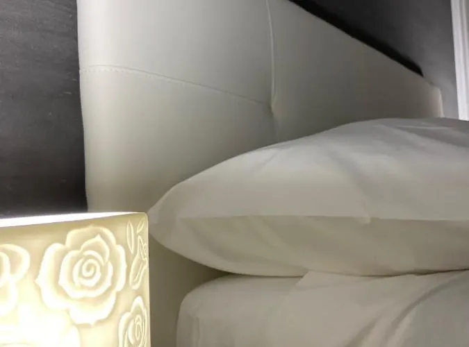 Glam B&B Room