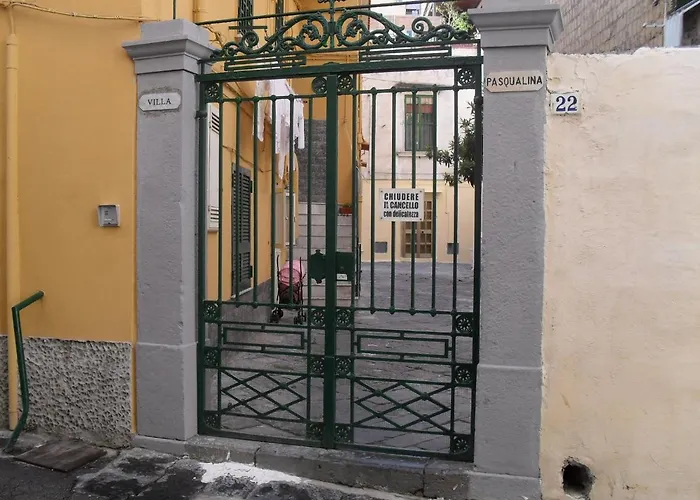 Villa Pasqualina -(Sobrietà e Semplicità)