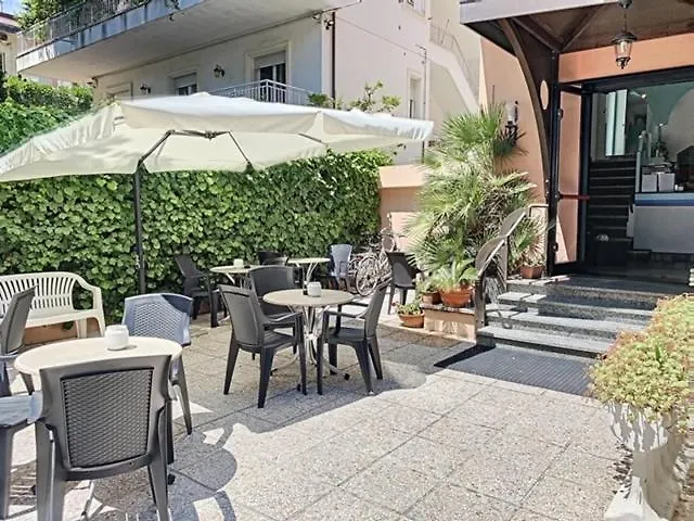 Hotel Iride Suite&Breakfast- ideale per famiglie e coppie