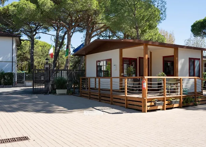 Camping Il Capannino Glamping Village Marina Di Bibbona