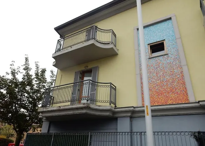FiordiCasa - Appartamento vicino Rhofieramilano e Ospedale Galeazzi