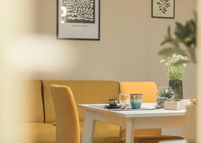 Tuscus Apartments