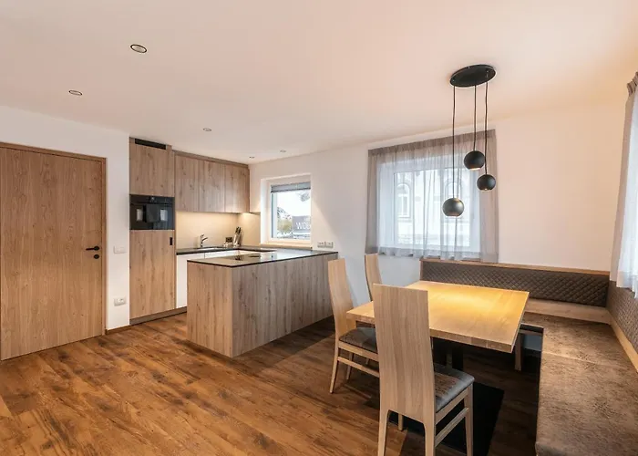 Ferienwohnung Alpenrose Alpine Living Wolkenstein in Gröden