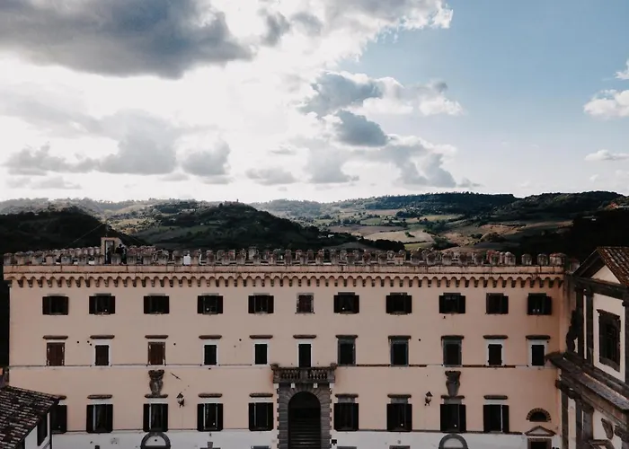 Castello Costaguti