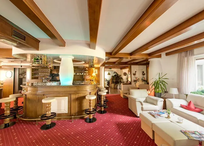 Hotel Waldhof Girlan